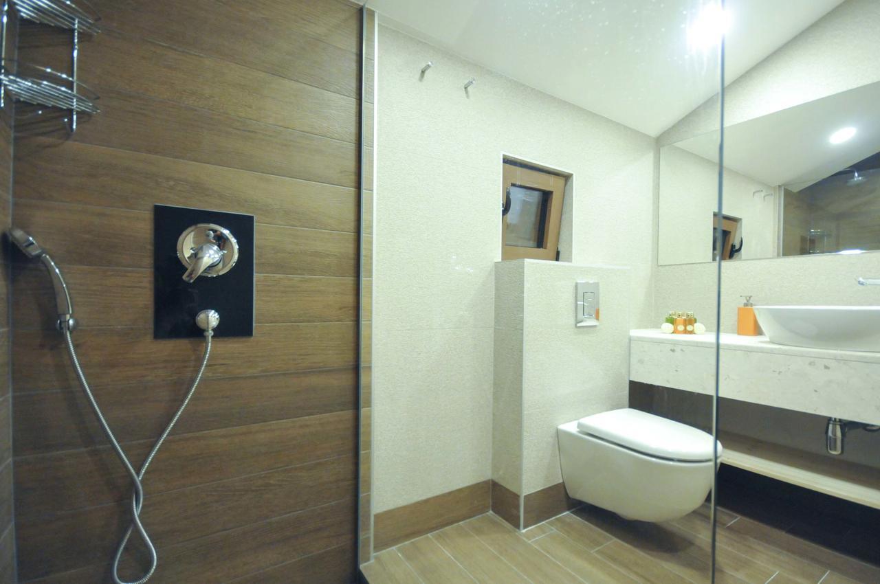 Corso Levante Luxury Suites Petrovac Extérieur photo