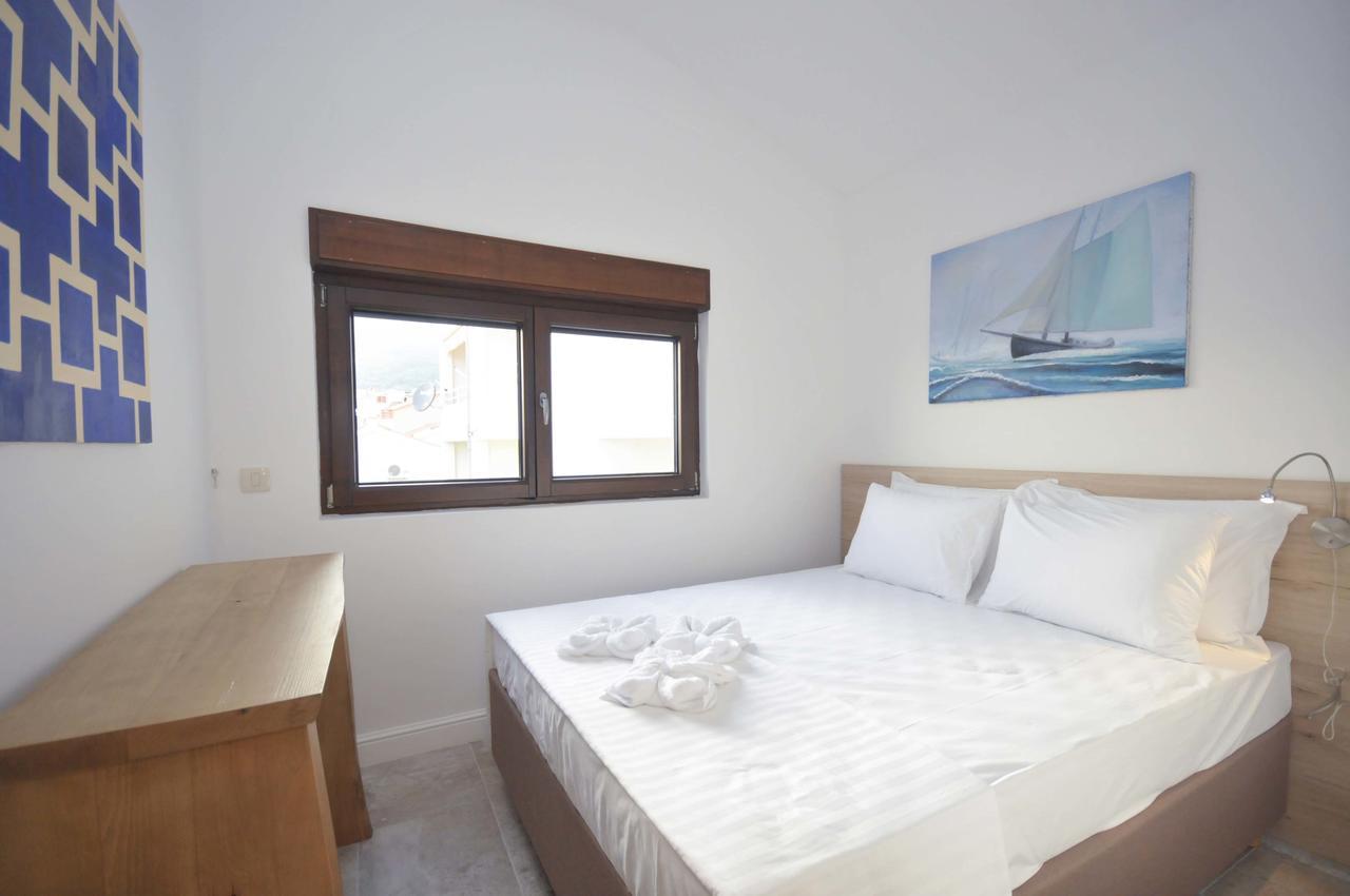 Corso Levante Luxury Suites Petrovac Extérieur photo