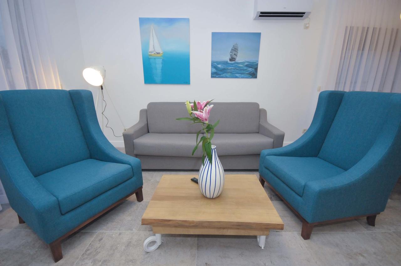 Corso Levante Luxury Suites Petrovac Extérieur photo