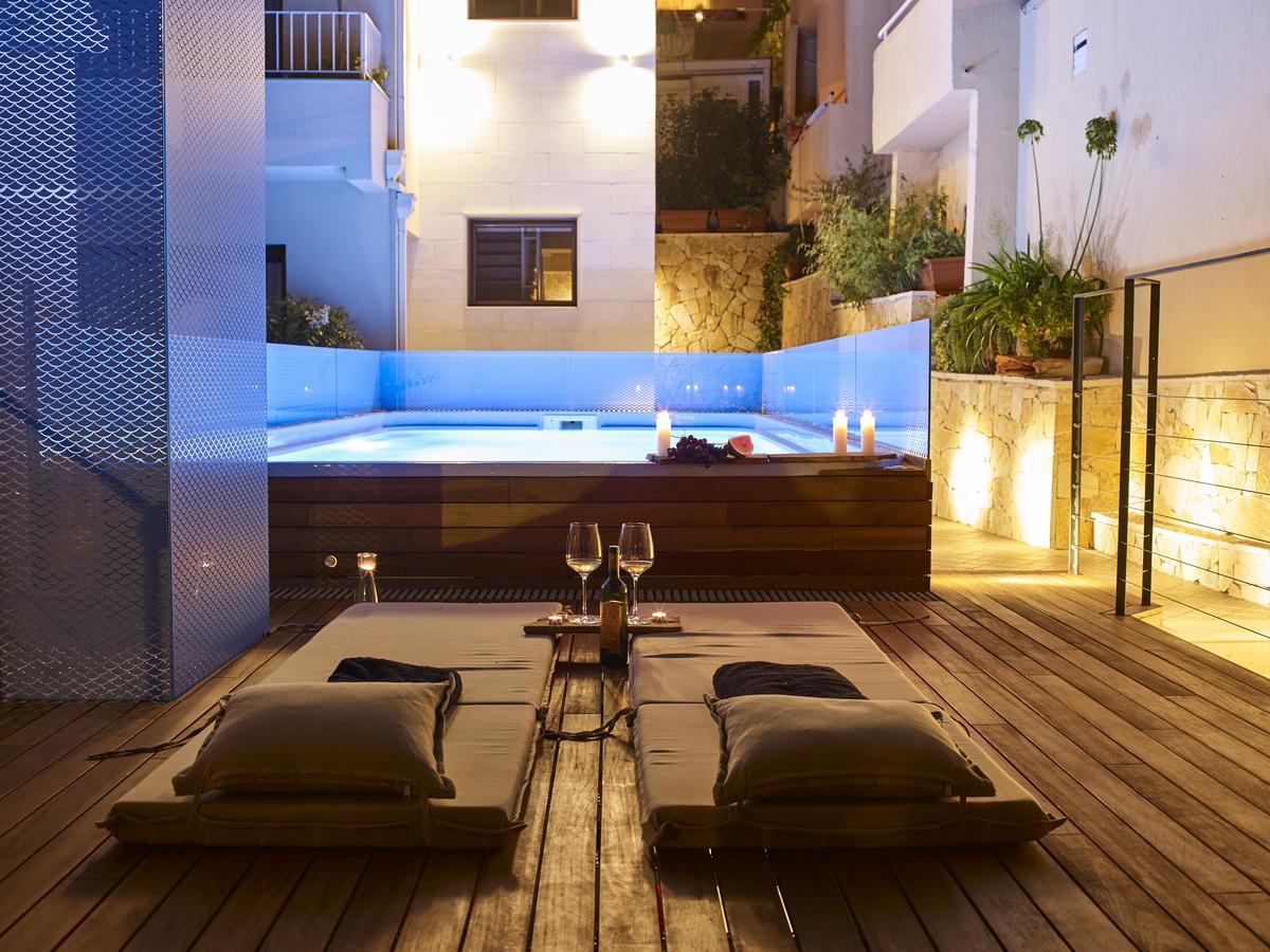Corso Levante Luxury Suites Petrovac Extérieur photo